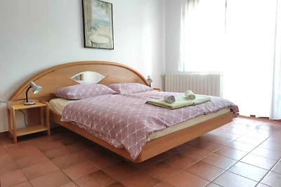 Ferienwohnung mit Balkon, Grill, Garten und