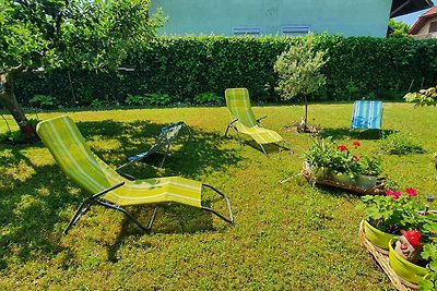 Ferienwohnung mit Garten, Grillmöglichkeit un