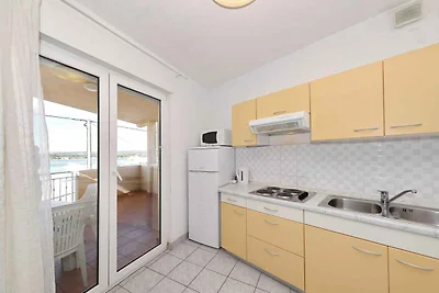 apartman za odmor Obiteljski odmor Turanj