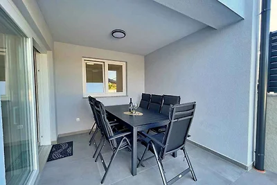 Ferienwohnung mit Klimaanlage und Pool