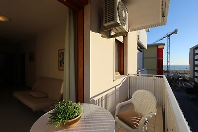 Ferienwohnung mit Balkon und Klimaanlage