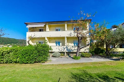 Ferienwohnung mit Balkon und Meerblick