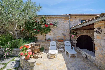 Villa mit Klimaanlage und Pool