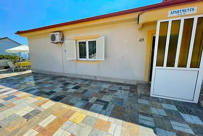 Ferienwohnung mit Balkon und Terrasse