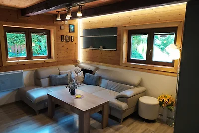 Ferienhaus mit Kamin in Seenähe