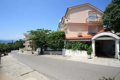 apartman za odmor Obiteljski odmor Dramalj