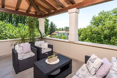 Vakantiehuis Ontspannende vakantie Jakovici