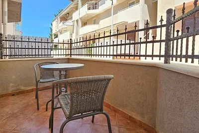 Ferienwohnung mit Terrasse, 500 m vom Meer