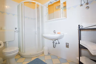 Ferienwohnung mit Balkon und Klimaanlage