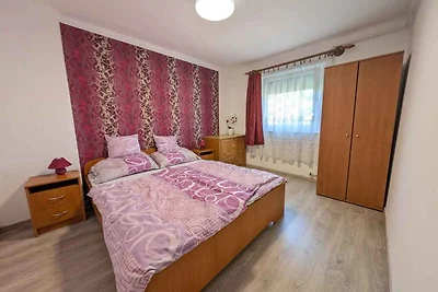 Ferienwohnung mit WLAN, Grill und Klimaanlage