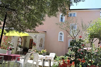 Ferienwohnung mit Aussenpool und Meerblick