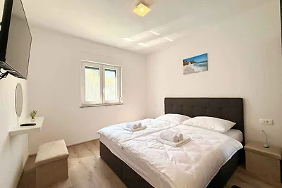 Ferienwohnung mit Pool zur gemeinsamen