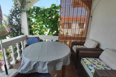 Ferienwohnung mit Terrasse und Meerblick