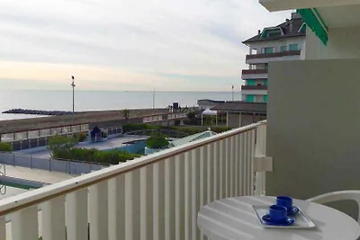 Ferienwohnung mit Balkon, Internet und Pool