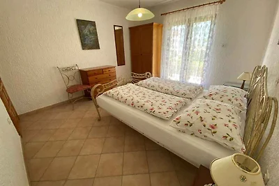 Ferienhaus mit schönem Garten