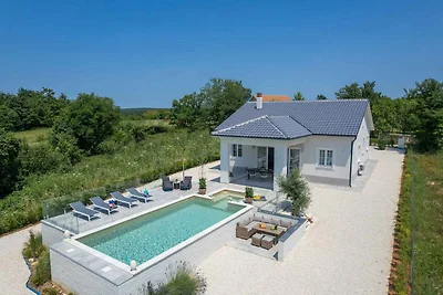 Domek letniskowy Urlop wypoczynkowy Grzini