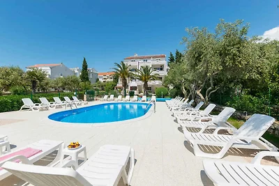 Ferienwohnung mit Pool, Grill und Balkon