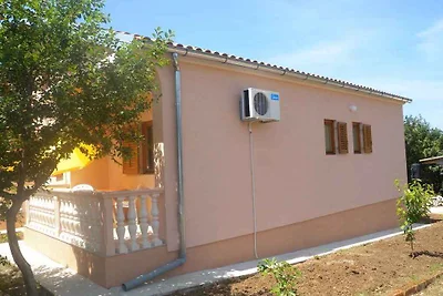 Ferienwohnung 150 m vom Meer