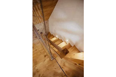 Hütte mit Kamin und Freisitz und mit
