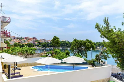 Appartamento Vacanza con famiglia Marina Trogir