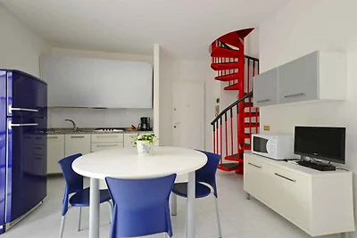 Ferienwohnung mit Klimaanlage, Balkon und