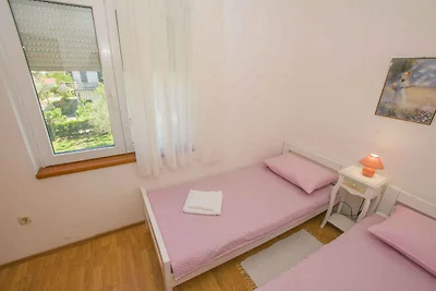 Ferienwohnung mit Terrasse und Klimaanlage