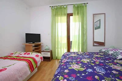 Ferienwohnung mit Terrasse und Meerblick