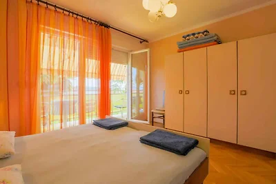 Ferienwohnung mit Balkon und Klimaanlage