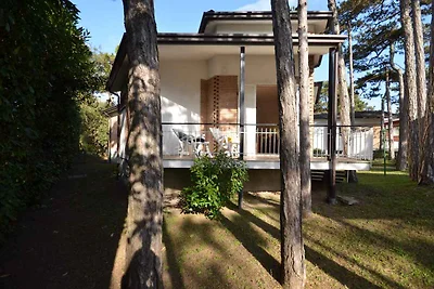 Ferienwohnung mit Klimaanlage und Balkon