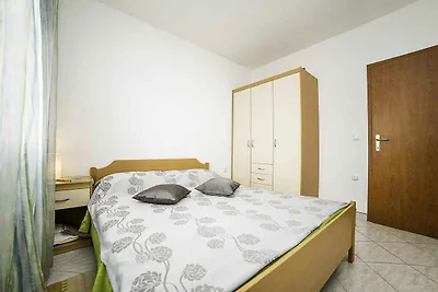Ferienwohnung mit Klimaanlage und Pool