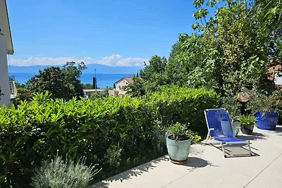 Ferienwohnung mit Terrasse und Meerblick