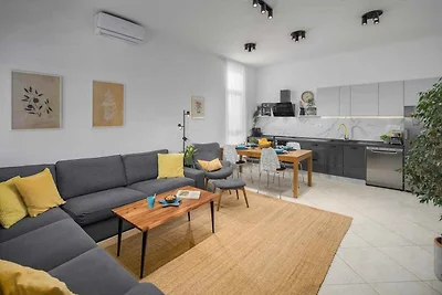 Ferienwohnung mit Terrasse und Klimaanlage