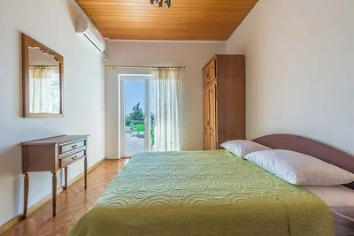 Appartamento Vacanza con famiglia Lokva Rogoznica