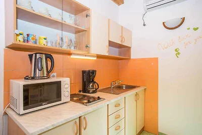 Apartment mit 1 Schlafzimmer, Balkon, Meerbli