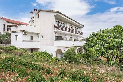 Ferienwohnung mit Klimaanlage und Terrasse