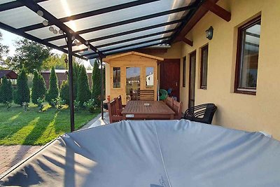 Ferienhaus mit Infrasauna und Jacuzzi