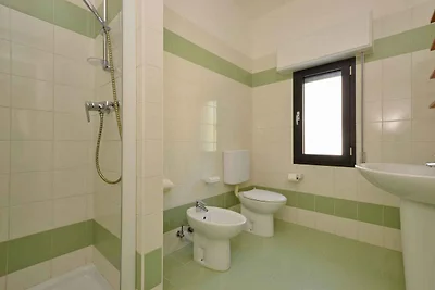 Ferienwohnung mit Klimaanlage und Balkon