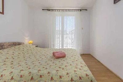 Ferienwohnung Lovely Apartment Bijelić with s