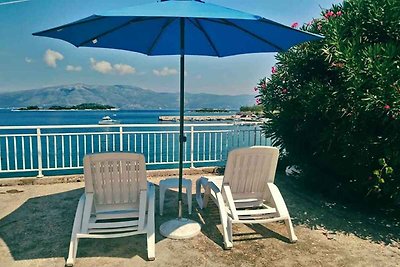 Ferienwohnung am Meer mit Terrasse