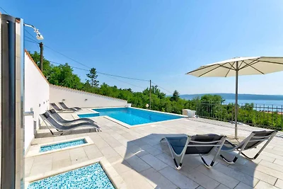 Appartamento Vacanza con famiglia Crikvenica