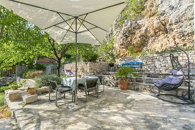 Ferienhaus mit Terrasse und Grill