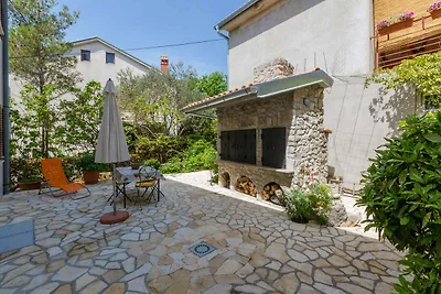 Ferienwohnung mit Terrasse, Grill und