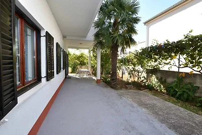 Ferienwohnung Mit Internet und Klimaanlage