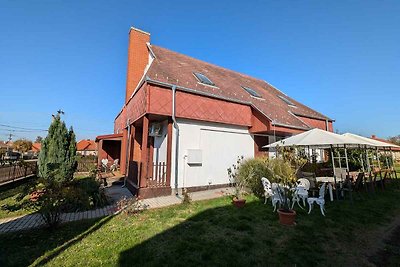 Ferienhaus mit Terassen und Klimaanlagen