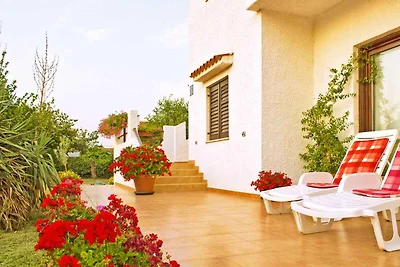 Ferienwohnung mit Terrasse und Klimaanlage