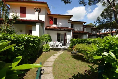 Ferienwohnung mit Terrasse und Pool