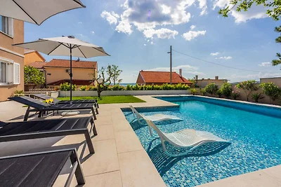 Appartamento Vacanza con famiglia Novi Vinodolski