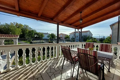 Ferienwohnung mit Balkon und Pool