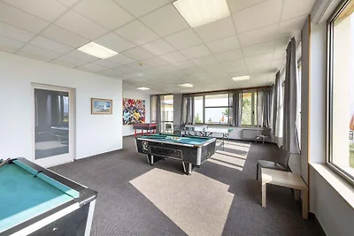 Hotelapartment mit seitlicher Seeblick