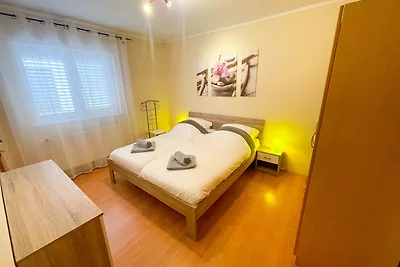 Ferienwohnung mit Terrasse und Klimaanlage